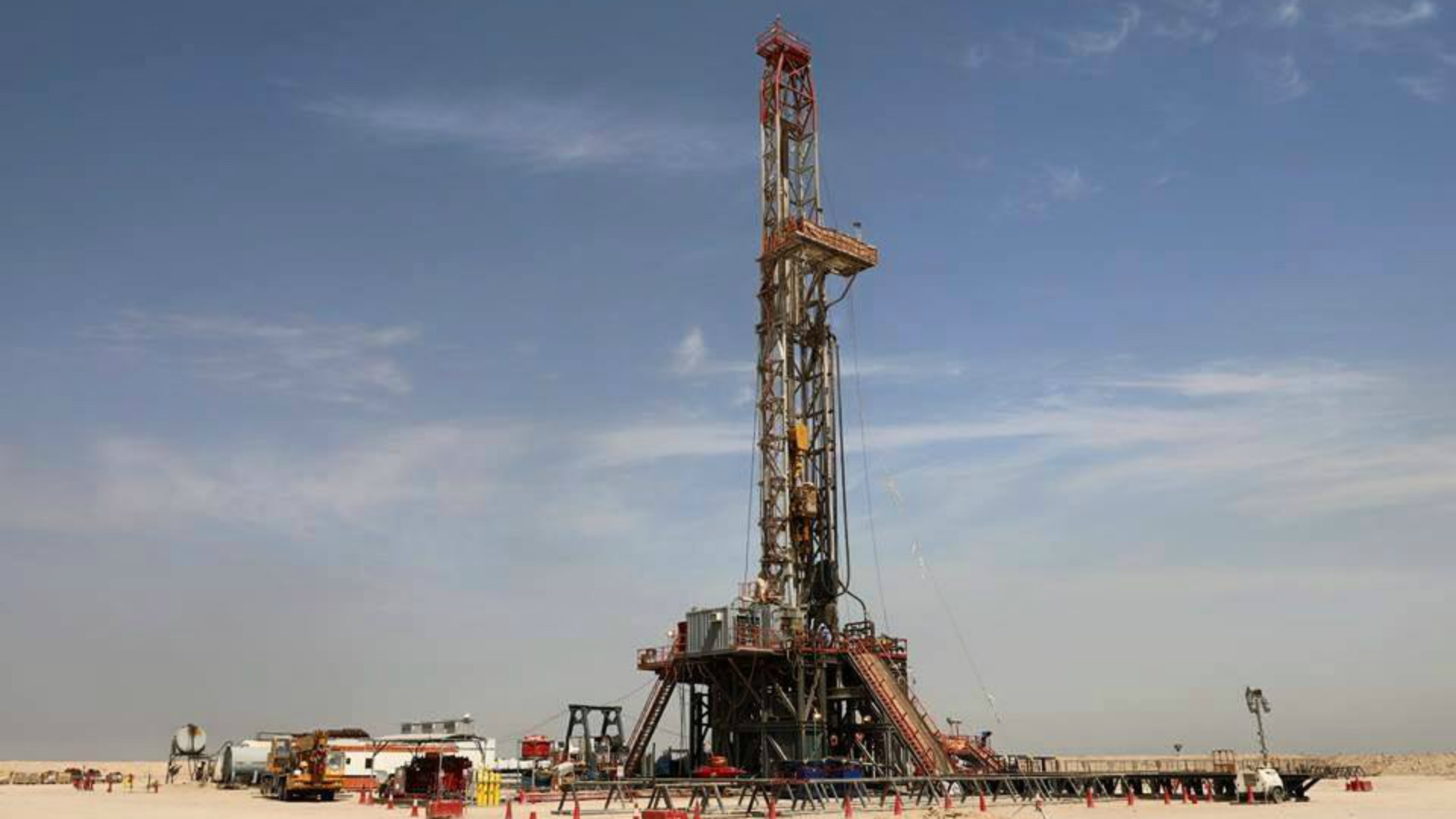 العراق يعلن إنجاز حفر بئر نفطية جديدة في البصرة