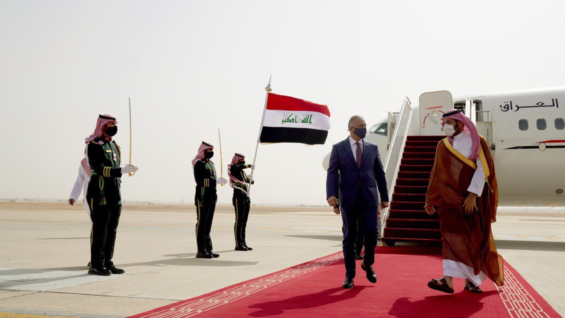 الكاظمي يصل السعودية في زيارة تهدف الى تعزيز العلاقات الثنائية